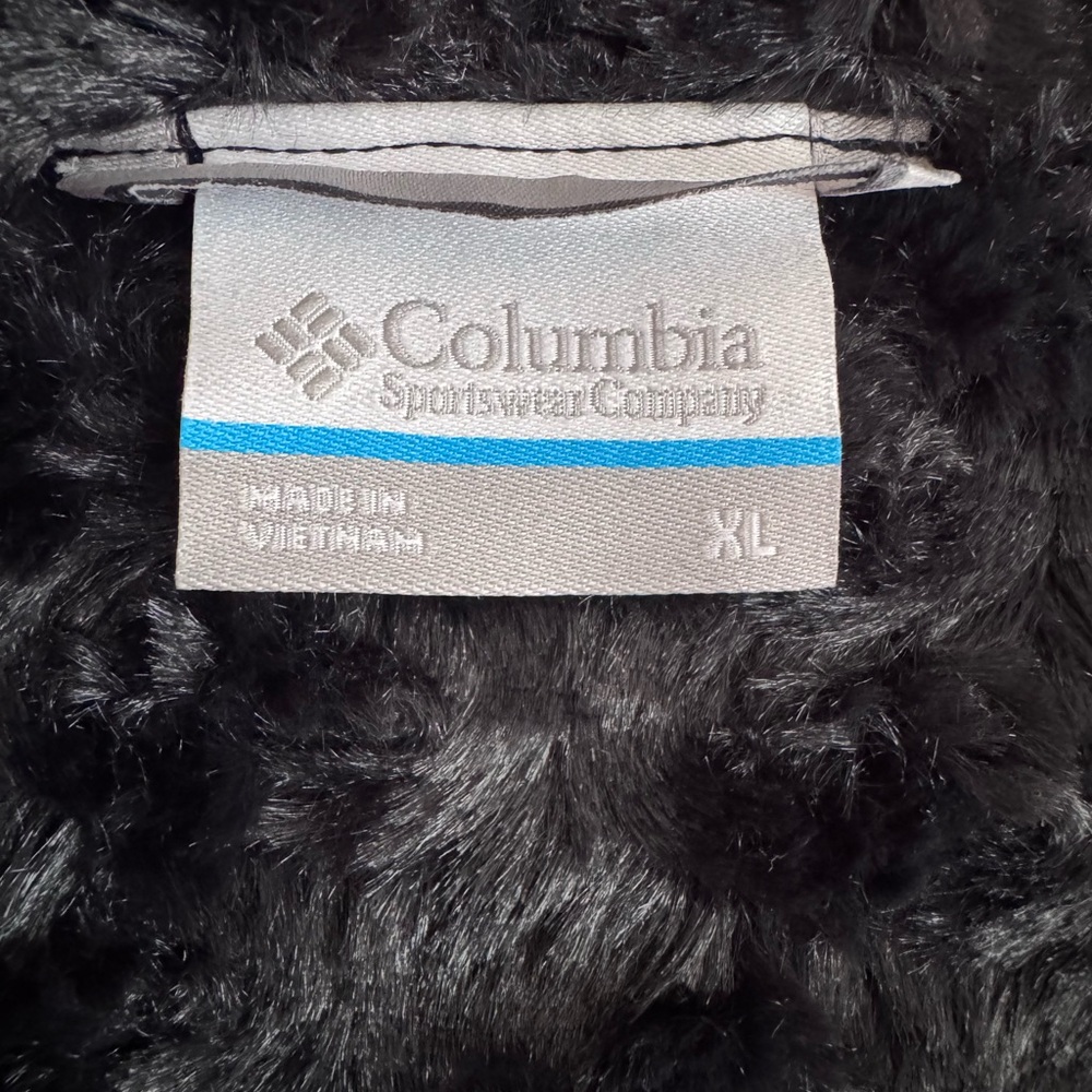 NWT Women’s Columbia Charcoal Quilted Jacket - Picture 5 of 9